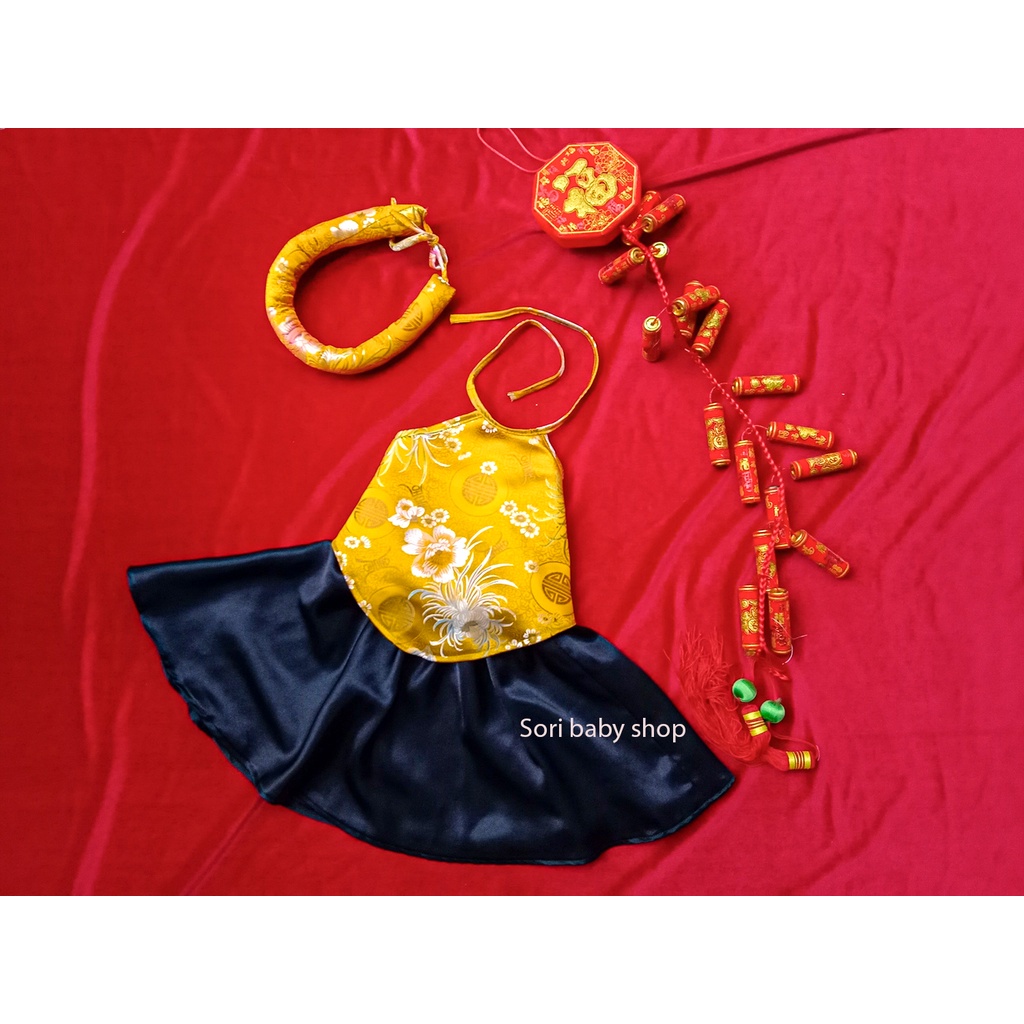 Yếm Đào Cho Bé Gái