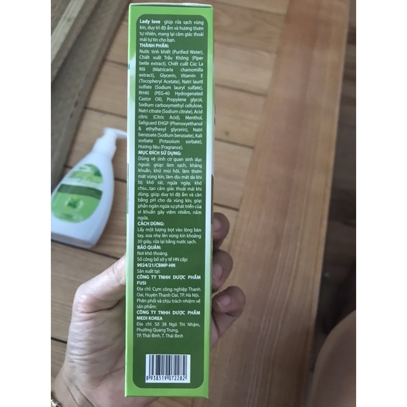 Dung dịch vệ sinh phụ nữ Lady love chai vòi 150ml - ngăn ngừa sự phát triển của vi khuẩn ,duy trì độ ẩm tự nhiên