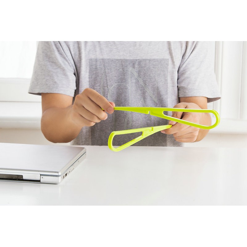 Đế tản nhiệt laptop chữ X xếp gọn.