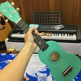 (MUA 1 TẶNG 4)ĐÀN UKULELE SOPRANO XANH NGỌC
