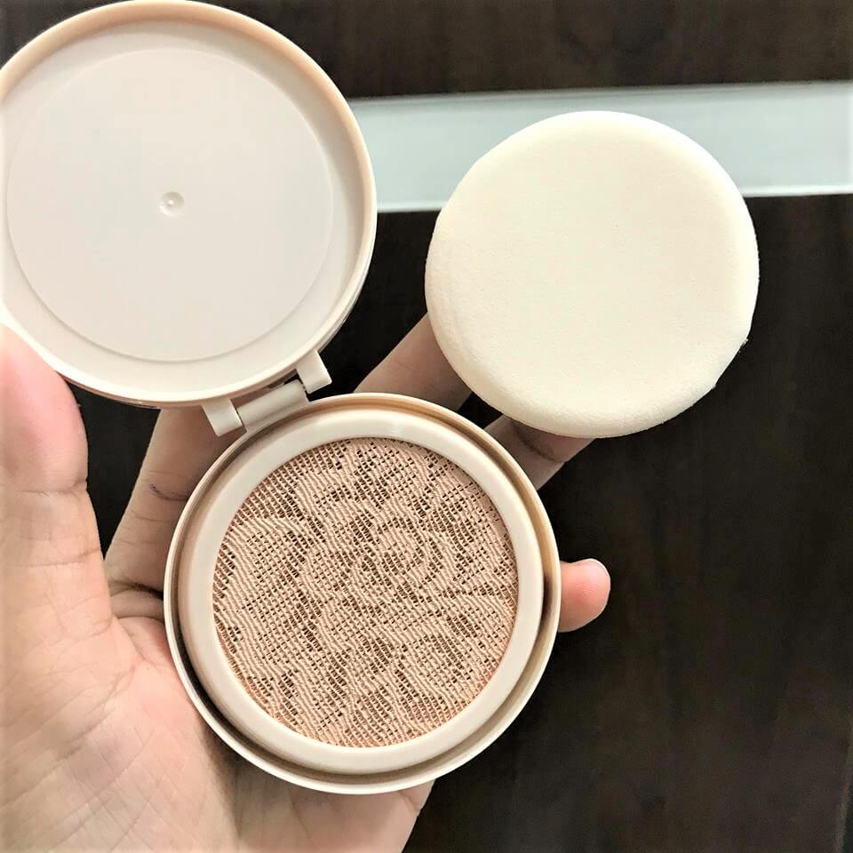 Phấn Nước Trang Điểm Whoo Cheongidan Radiant Essence Cushion SPF50+/PA+++ Chống Nắng, Dưỡng Trắng Hiệu Quả