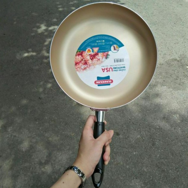 Chảo chống dính Sunhouse 18cm đỏ