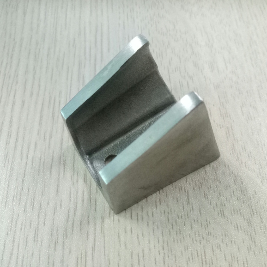 Gác cài, giá đỡ vòi hoa sen, vòi xịt vệ sinh chất liệu inox mờ bền bỉ