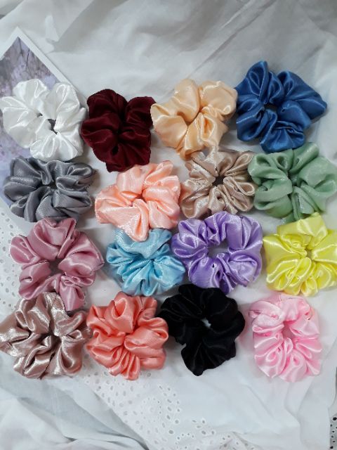 [Mã FAGOGO giảm 12% đơn 99K] Dây cột tóc vải scrunchies dễ thương nhiều màu | BigBuy360 - bigbuy360.vn