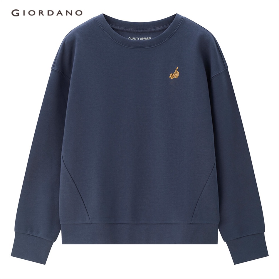 Áo sweater GIORDANO 05322784 dáng rộng thêu hổ cho nữ