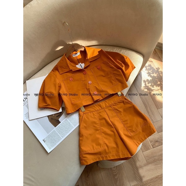 Set áo sơ mi tay ngắn croptop kèm quần short