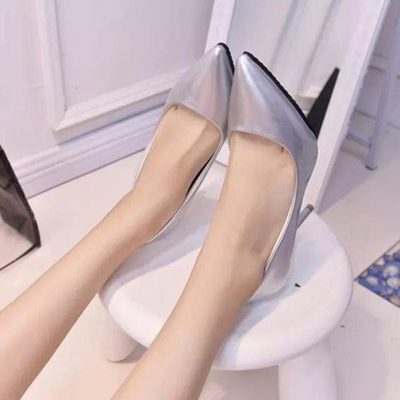 Giày Cao gót Loubutin nhung 7pXK0001 Giày dép xinh Mys