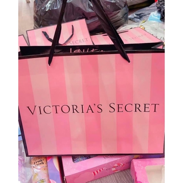 [FREE SHIP] Combo Set 4 Chai Xịt Thơm Victoria Kèm Túi