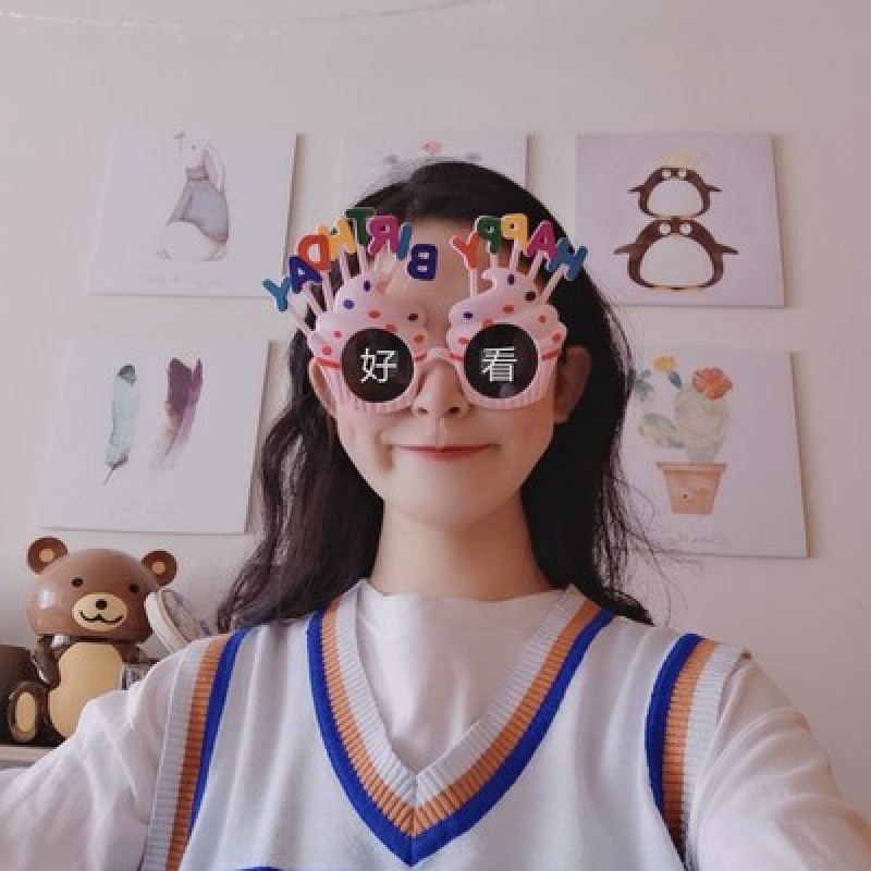 Mắt kính hình chữ Happy Birthday chất lượng cao