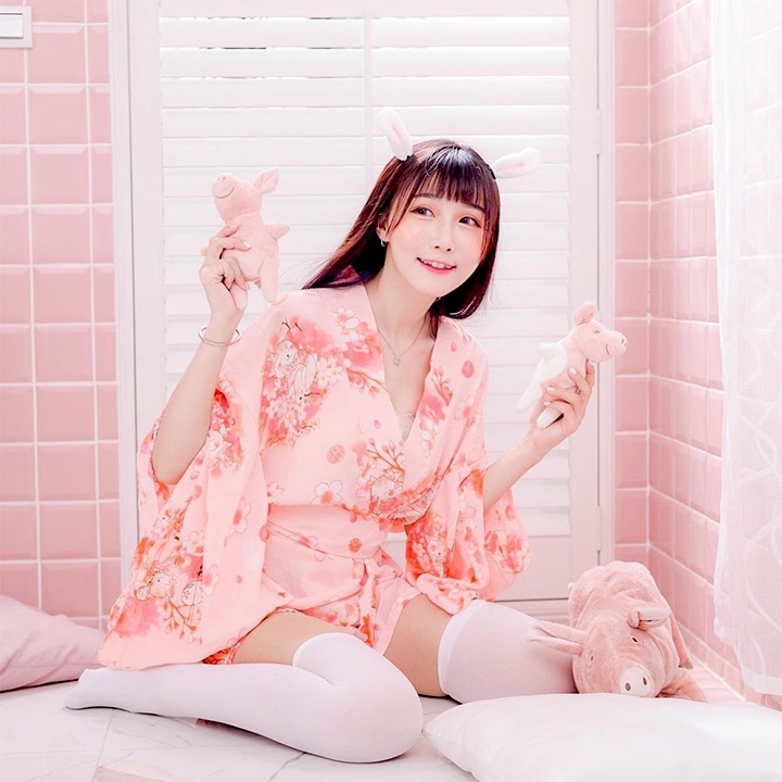 Váy ngủ kimono quyến rũ áo choàng ngủ với họa tiết và hoa cuốn hút