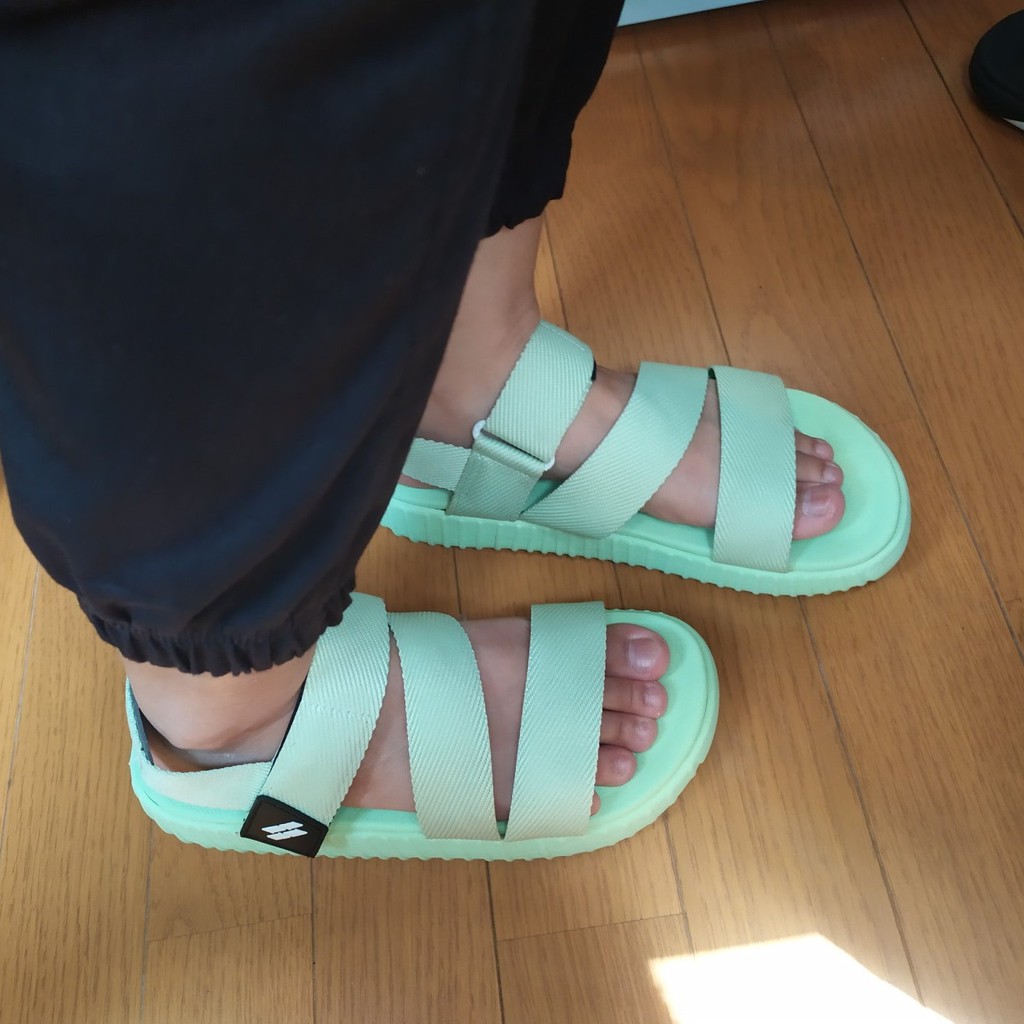 Giày Sandal Nam Nữ Cho Học Sinh Cấp 2 3 Chống Trơn Trượt Hôi Chân Cao Gót Siêu Nhẹ Đi Du Lịch Hãng Chính Hãng Mỹ [YZ06]