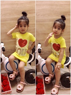 Đầm bé gái ( sale 50k )