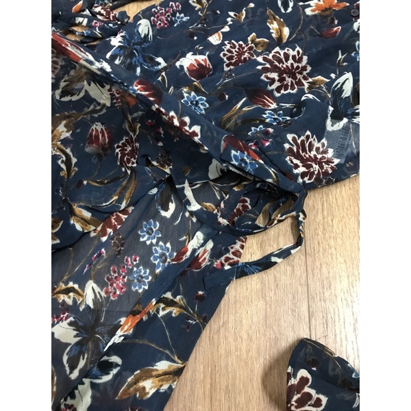 Pass sơ mi Zara giả váy