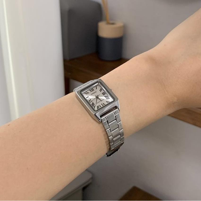 Đồng hồ Nữ Casio LTP-V007D-7B, đồng hồ chính hãng, dây thép bạc mặt bạc LA MÃ