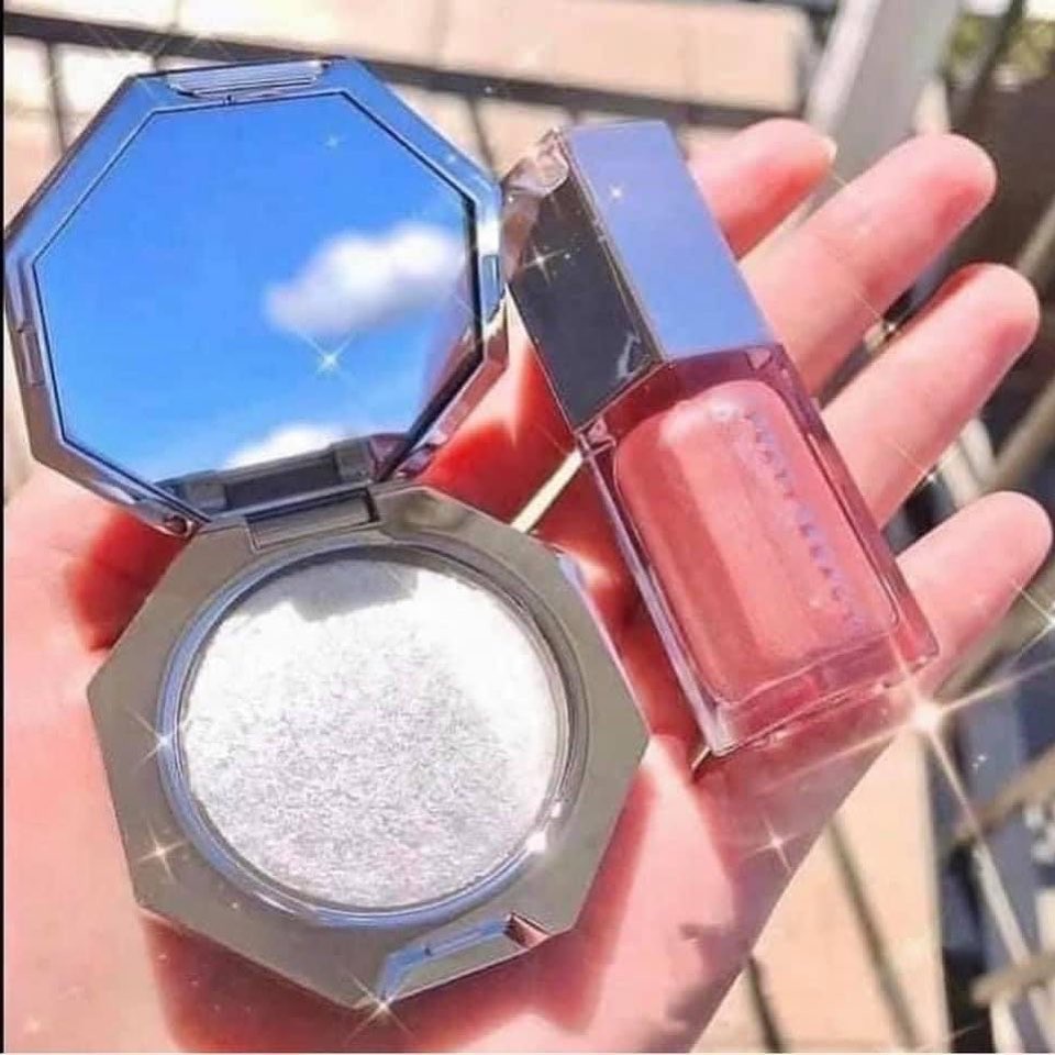 Set Fe.nty Diamond Bomb Baby Mini Lip Gloss & Highlighter + 2% phí shopee | BigBuy360 - bigbuy360.vn