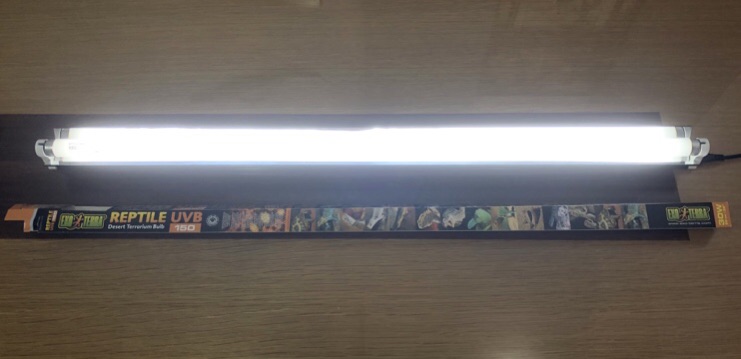 Máng đèn Nano dành cho bóng UVB T8 90cm