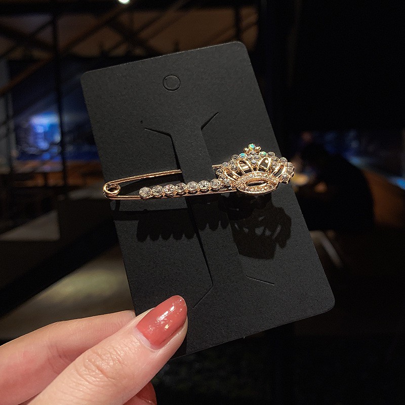 Cài Ngực Áo Đính Đá Phong Cách Retro Hàn Quốc C180