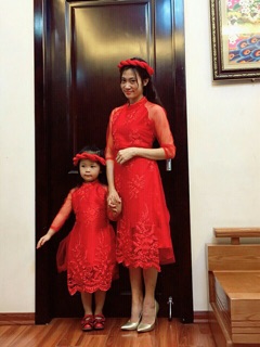 Set áo dài mẹ và bé