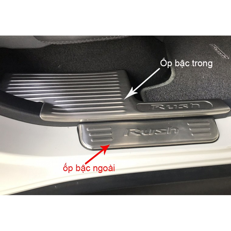 Ốp Bậc Cửa, Nẹp Bước Chân xe Toyota Rush 2018 2019 2020 2021 mẫu inox