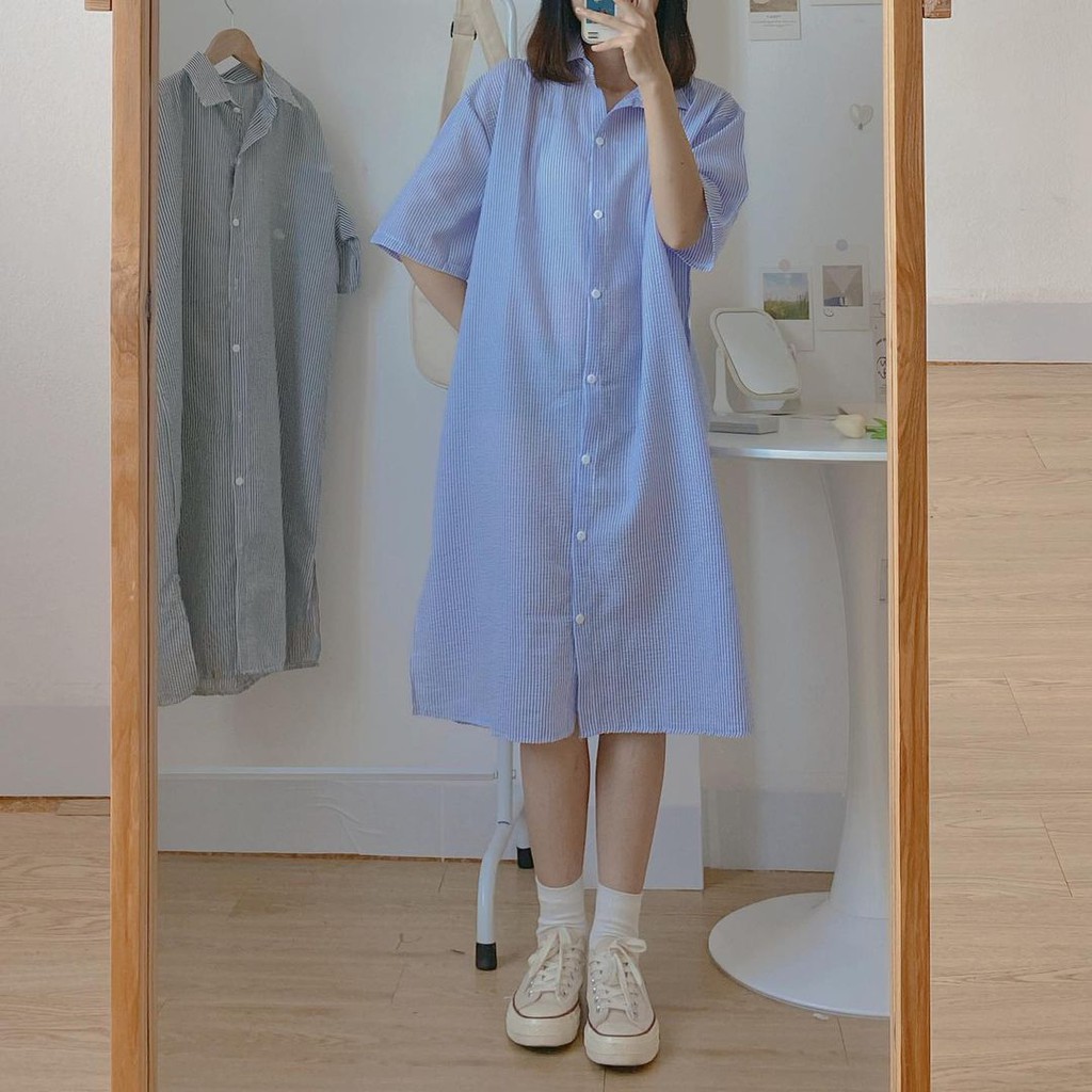 Váy Sơ Mi Họa Tiết Kẻ Sọc Xẻ Tà - Váy Form Suông - Titto Closet | BigBuy360 - bigbuy360.vn