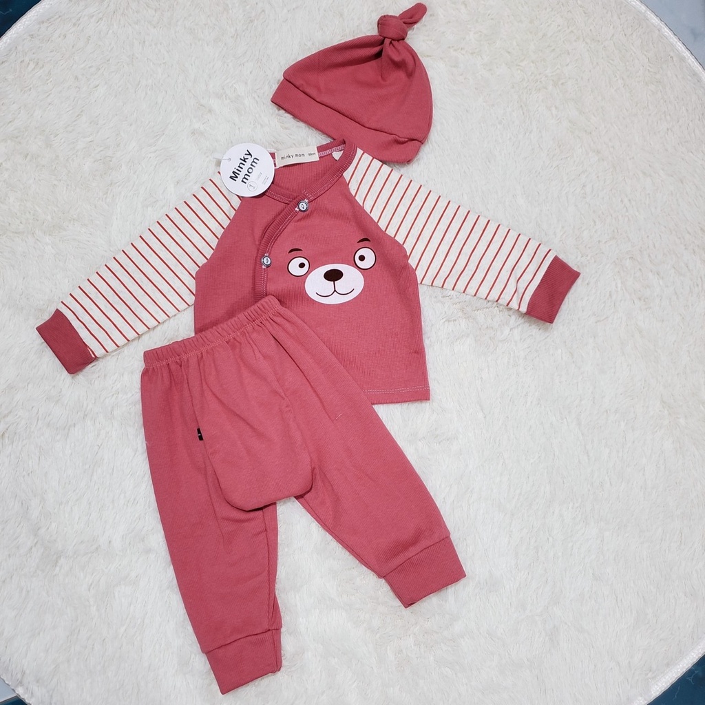 Bộ sơ sinh cài lệch vải tăm dày mùa đông tặng kèm mũ cho bé (3-9kg)