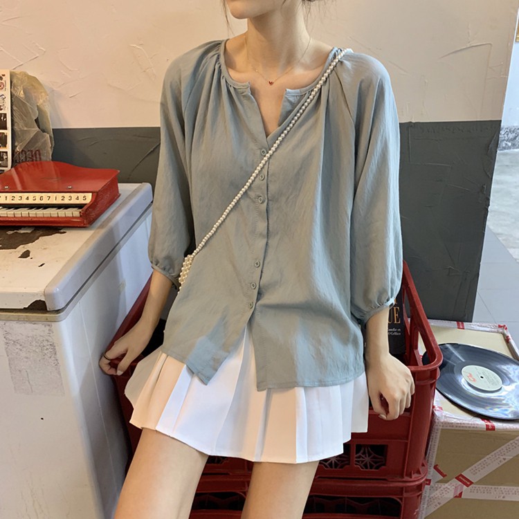 Áo sơ mi nữ tay dài màu trơn phong cách retro | BigBuy360 - bigbuy360.vn