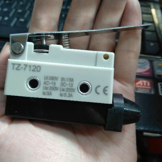Công tắc hành trình TZ-7120