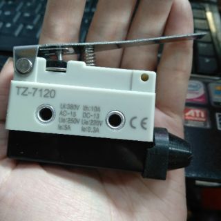 Công tắc hành trình tz-7120
