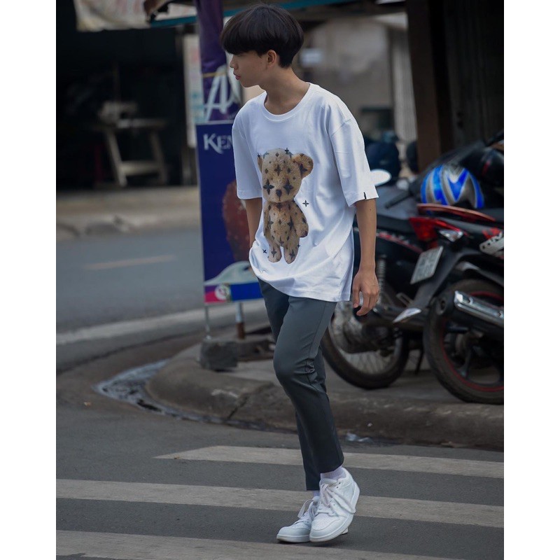 Áo thun White LDV Teddy T-Shirt | BigBuy360 - bigbuy360.vn