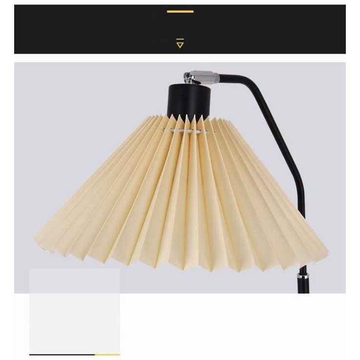 Đèn cây đứng chao xếp li hiện đại, đèn trang trí phòng ngủ phong cách Hàn Quốc - TnP Decor
