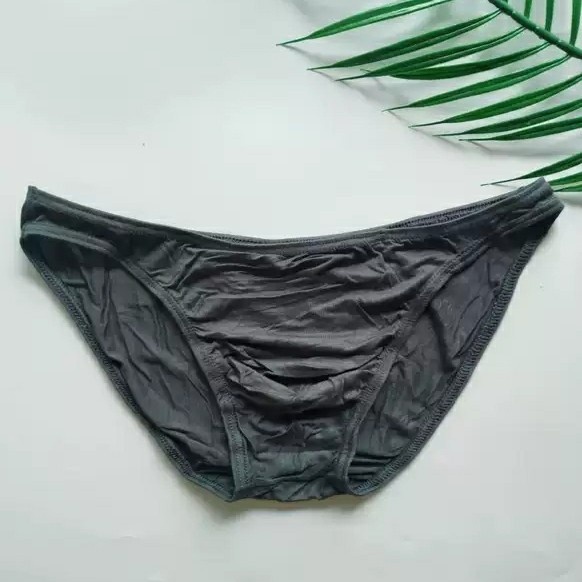 Quần Lót Tam Giác Lưng Thấp Không Đường May Màu Sắc Đơn Giản Thoáng Khí Hợp Thời Trang Cho Nam