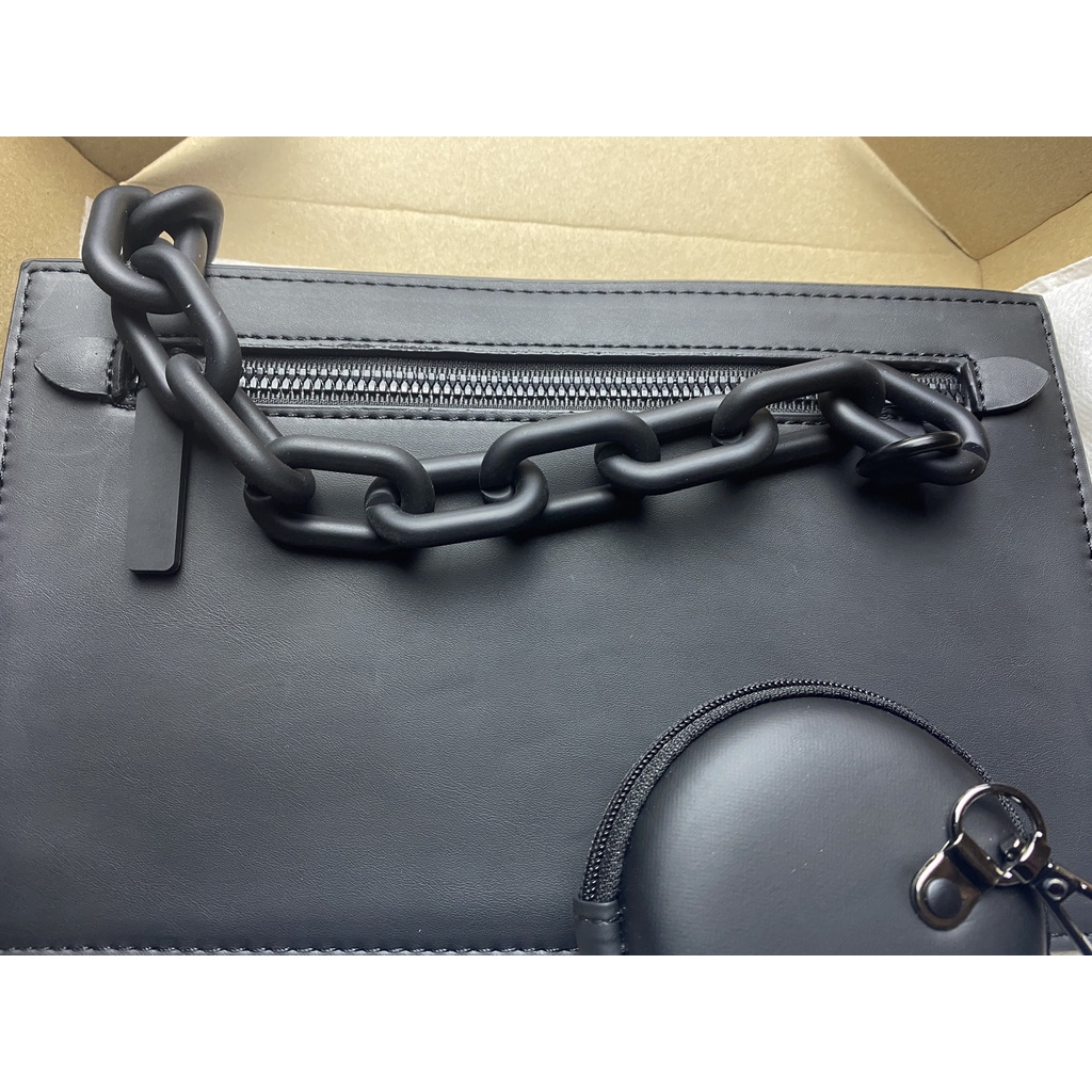 Túi Da Đeo Chéo, Dây Xích Kèm Túi Tròn Mini Crossbody Bag PLAYAZ