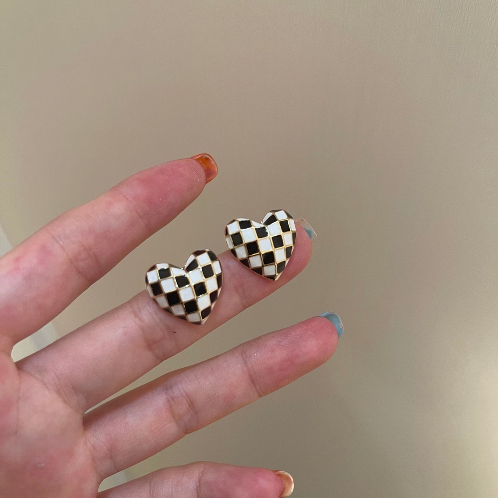 Bông tai hình trái tim 3d họa tiết sọc ca rô đơn giản dễ phối đồ 19a1307