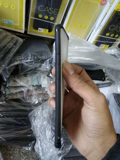 Ốp dẻo màu galaxy s8 plus ( ôm máy )