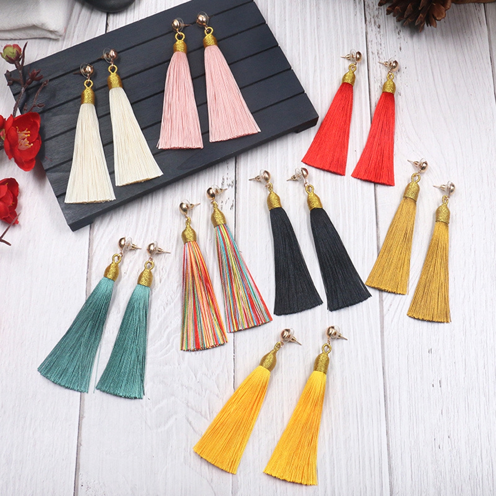 Khuyên Tai Dáng Dài Phối Tua Rua Phong Cách Bohemian