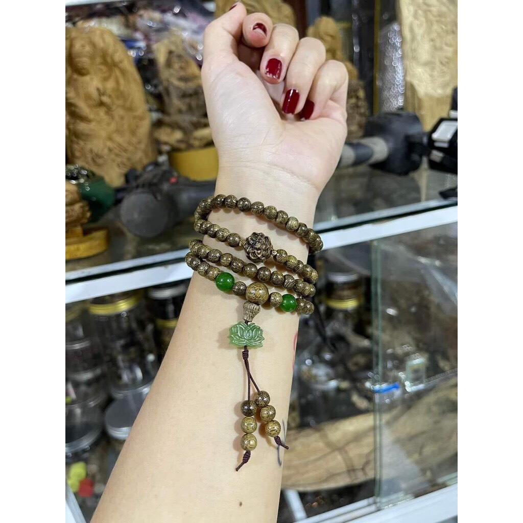 Vòng Đeo Trầm Hương tự nhiên mix charm hoa sen- Chuỗi tràng 108 hạt -Trầm Hương tốc vườn