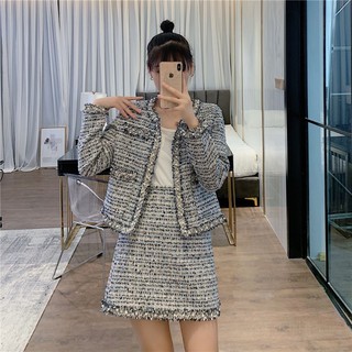 (SẴN) Set dạ tweed viền kim tuyến đính ngọc T9