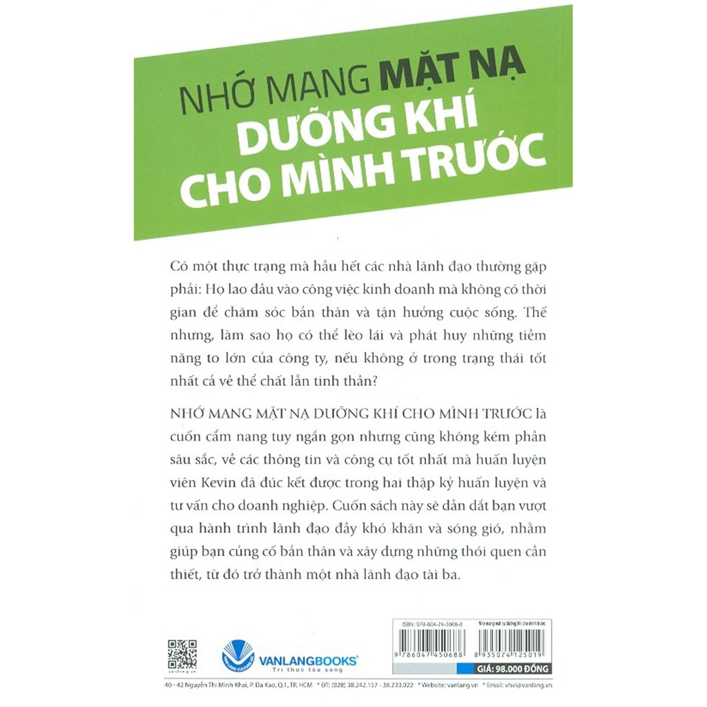 Sách - Nhớ Mang Mặt Nạ Dưỡng Khí Cho Mình Trước - 17 Thói Quen Sống Còn Giúp Lãnh Đạo Thành Công