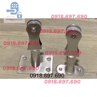 Trụ eo lan can cầu thang kính cường lực