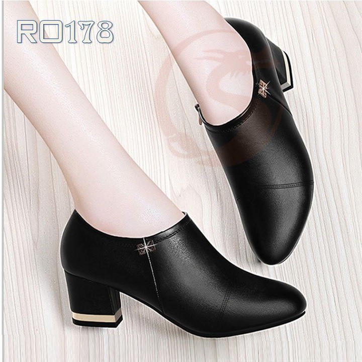 Giày boots nữ cổ ngắn 5p hàng hiệu rosata hai màu đen đỏ thời trang ro178