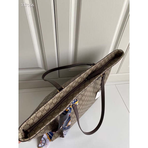 Túi TOTE Gucci 547974 Medium Beige Gg Supreme Canvas Tote 🎁🌈