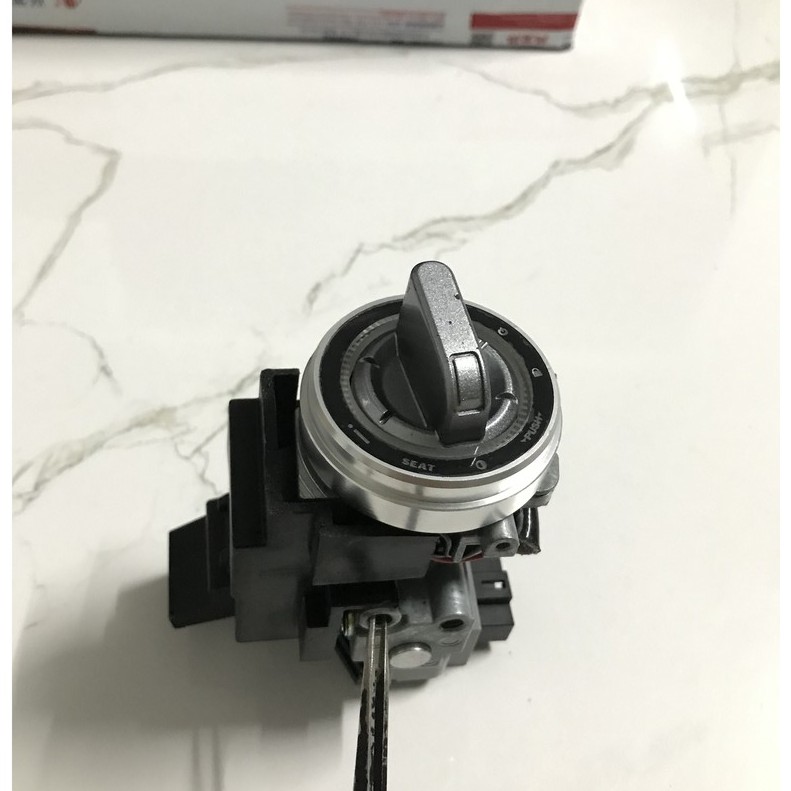 LẺ NÚM HONDA SMARTKEY CHO SONIC, Raider, satria