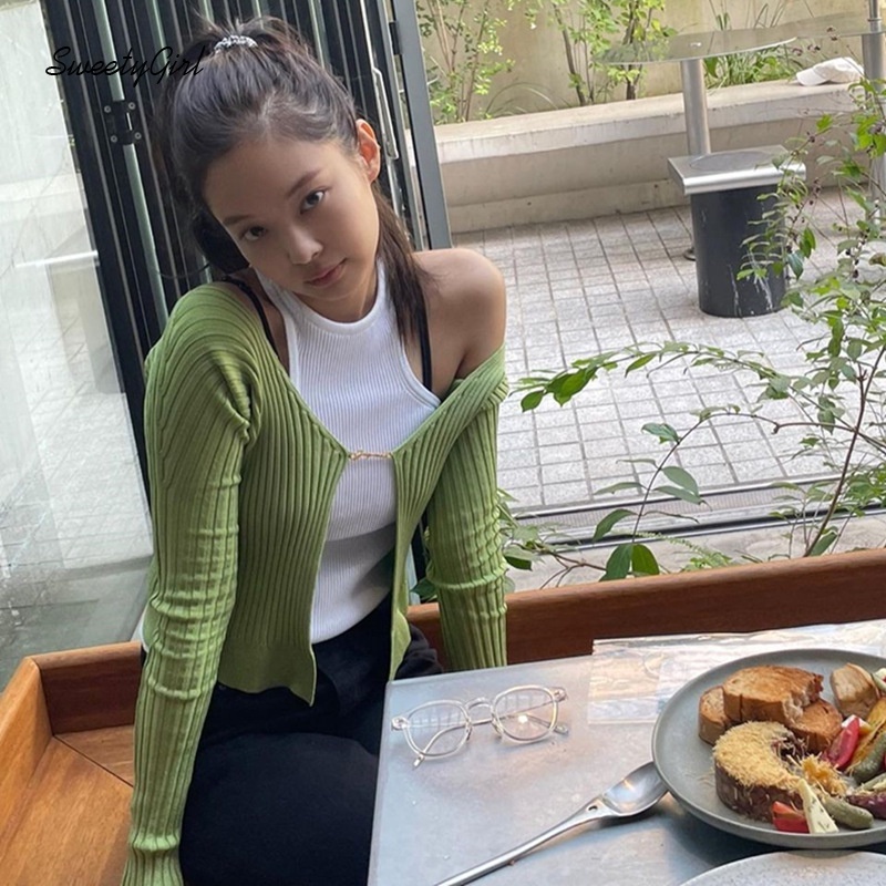 Set Áo Croptop Tay Dài + Áo Croptop Màu Trơn Cổ Tròn Thời Trang Nữ