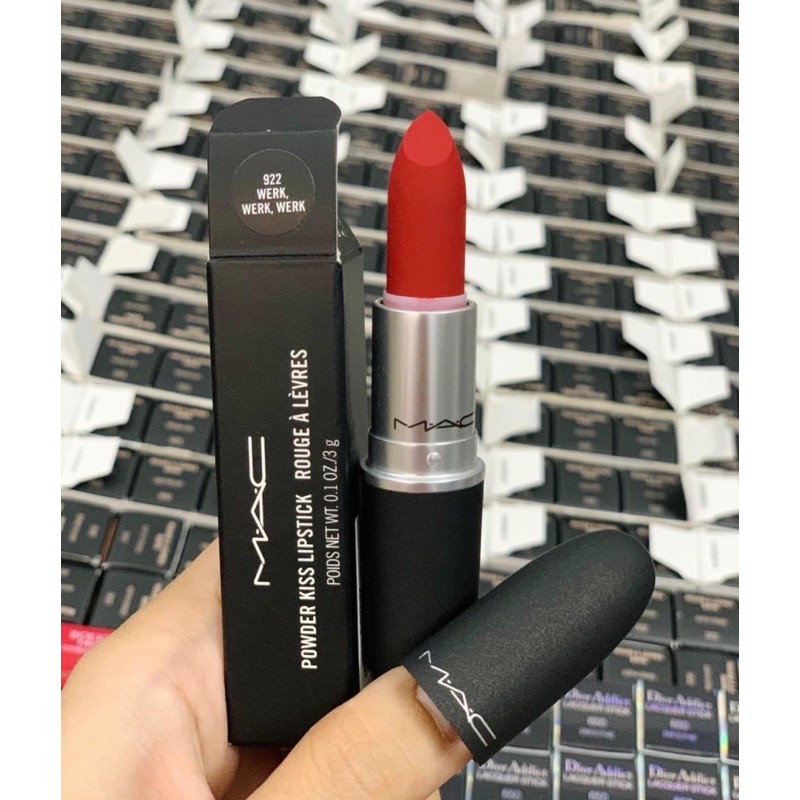 Son MAC Powder Kiss 922 WERK WERK WERK