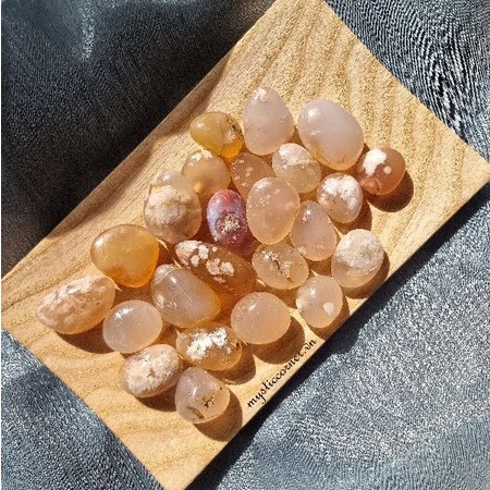 Đá thanh tẩy Mã não hoa anh đào ( Blossom Agate ), dùng trong Tarot, Reiki, thiền định, phong thủy