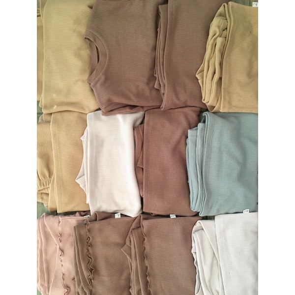 Poly ko viền bèo peekaboo