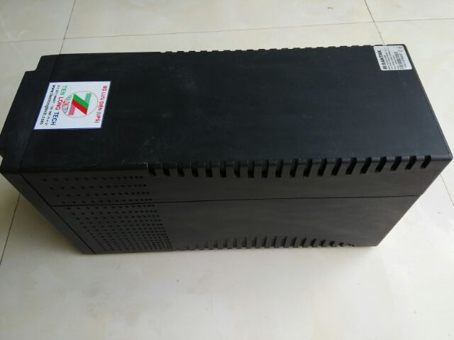 BỘ LƯU ĐIỆN  SANTAK BLR2000EH