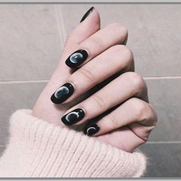 Set 24 móng tay giả dài kèm keo Hin Nail hình ánh trăng