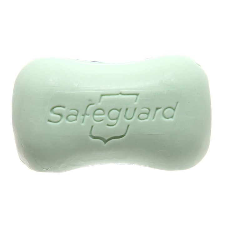 Xà bông cục Safeguard diệt khuẩn thảo mộc thơm mát 135g