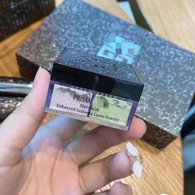 Set son phấn Givenchy